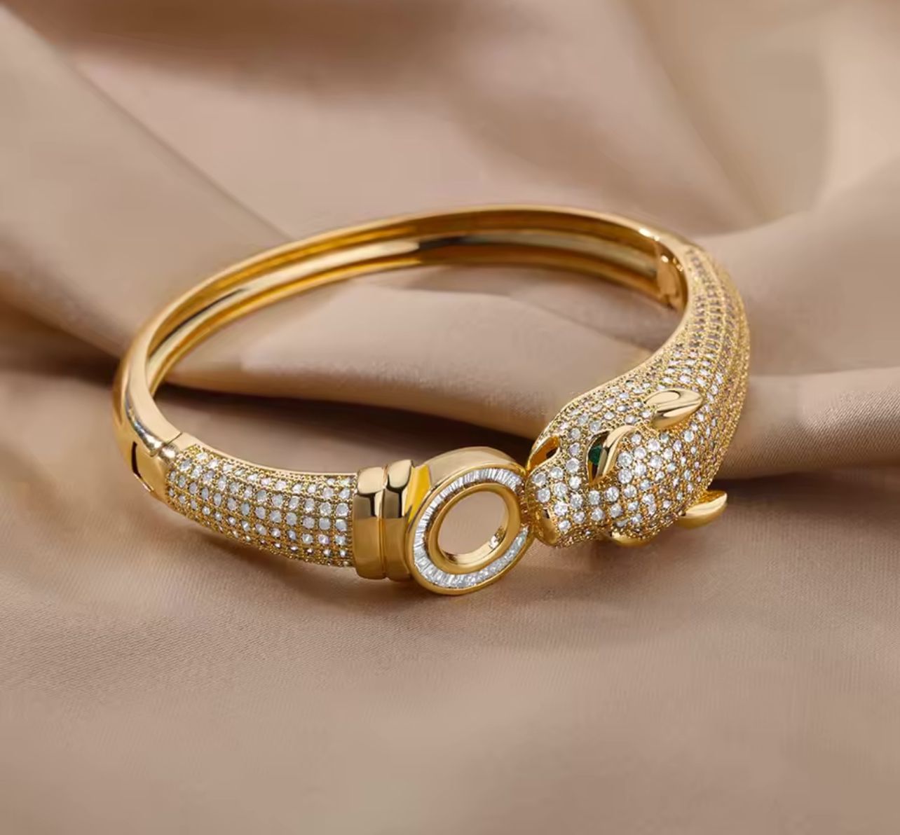 Inspiração Cartier Pulseira Cabeça de Leopardo